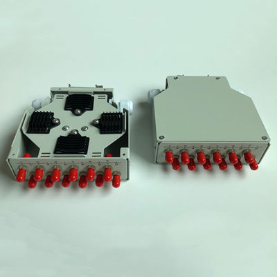 Coffret d'extrémité optique sur rail de rail de vacarme de fibre du vacarme 12 gauche avec l'adaptateur de St