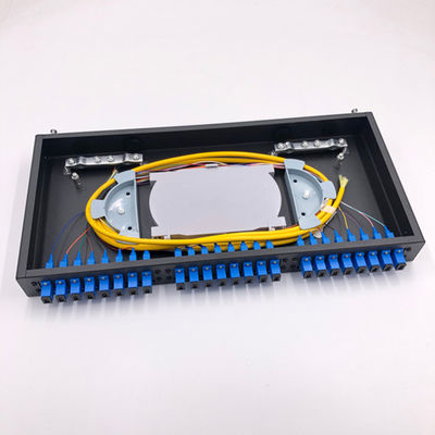 Sc LC de noyau de la fibre 19" optique 24 de tableau de connexions de bâti de support 1U avec des plateaux d'épissure