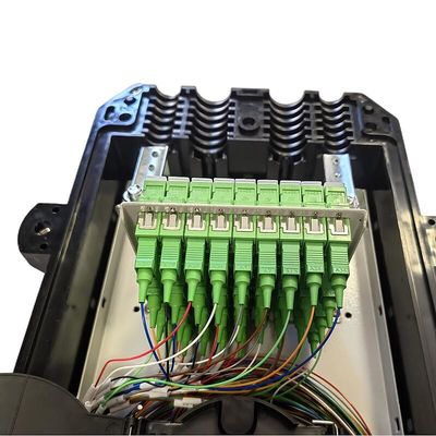 Clôture de fibre optique optique de l'épissure 4out de la fermeture 4in de fibre de FOSC