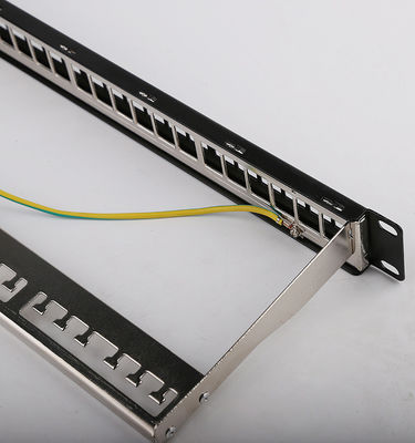 blanc gauche de tableau de connexions du bâti de support du tableau de connexions de 1U 24 STP RJ45 Cat6