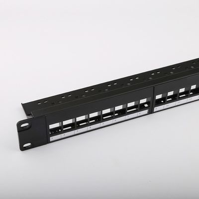 1 tableau de connexions gauche du cadre 24 vides de RU Network Patch Panel C5e a déchargé