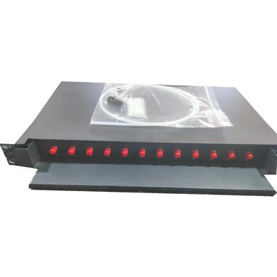 12 FC UPC panneau de patch coulissant en fibre optique pour des installations de réseau efficaces